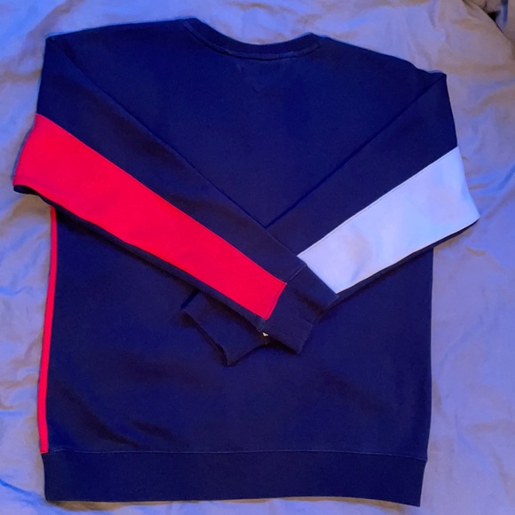 Tommy Hilfiger Crewneck Size M - Picture 2 of 2